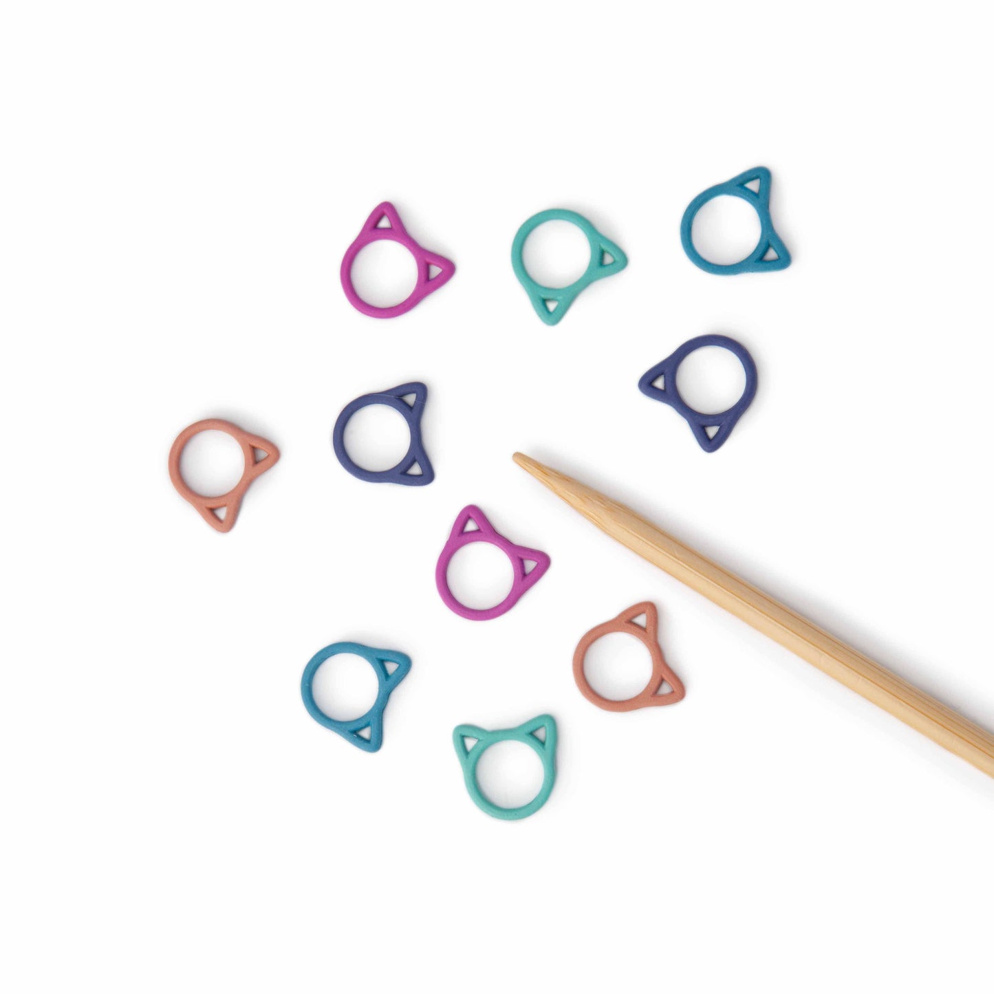 Solid Rainbow Cats - Simple Stitch Markers for Knitting: Medium (up to US 8)