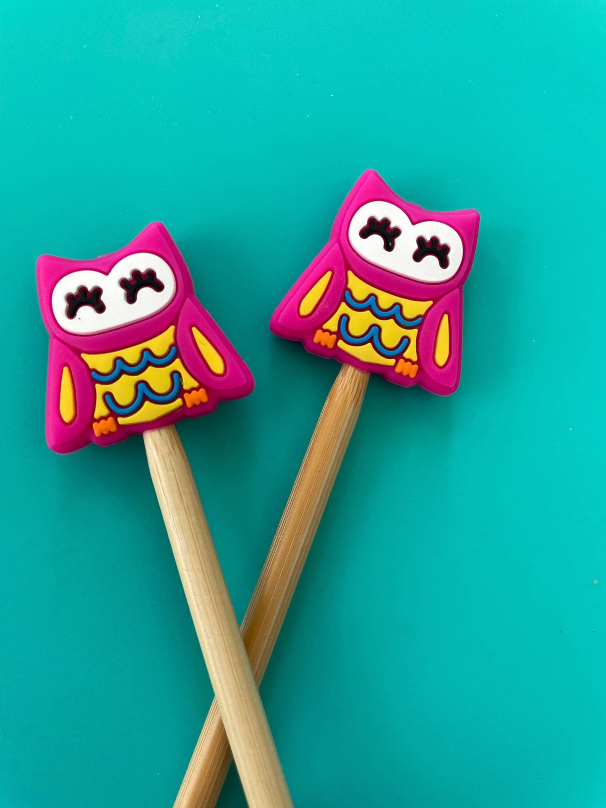 Búho rosa kawaii, ave rapaz, regalo para quienes tejen, de Comma Craft Co