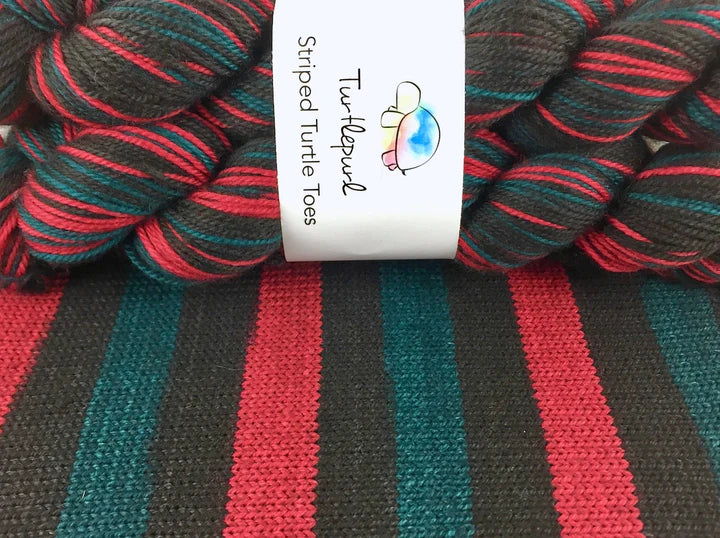 Turtlepurl Striped Turtle Toes, Baah Humbug