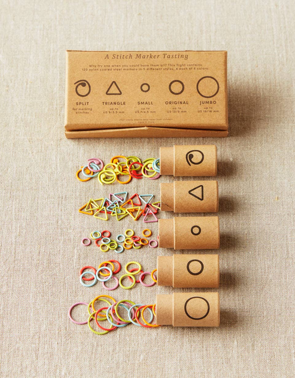 Flight of Stitch Markers (marcadores de puntos) de Cocoknits
