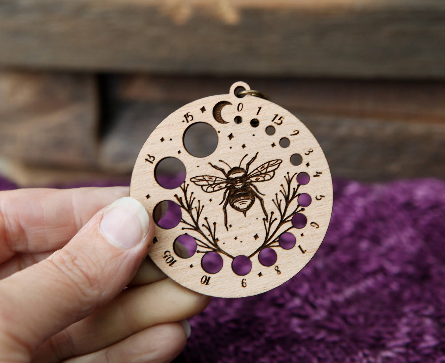 Bee & Moon Knitting Gauge - Cherry Wood, Bronze Clasp