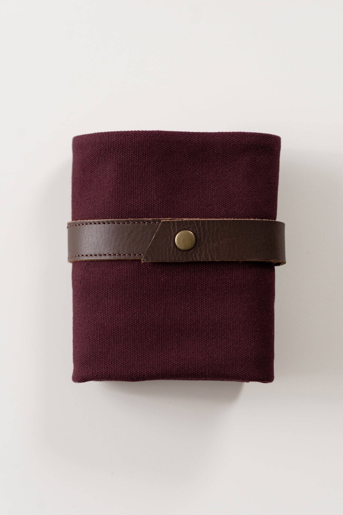 Standard canvas interchangeable needle case by Quince & Co.