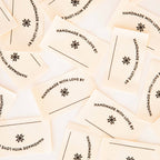 Etiquetas para quilt de algodón orgánico para escribir "Handmade with Love" de Sarah Hearts
