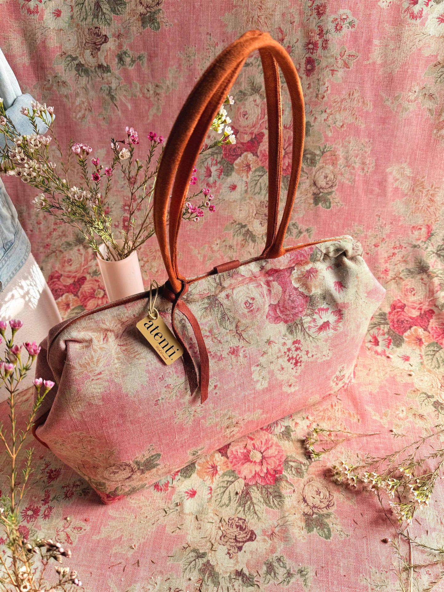 Rosewood Pioneer, Atenti USA Handmade, Floral Mary Poppins Snap Frame Bag