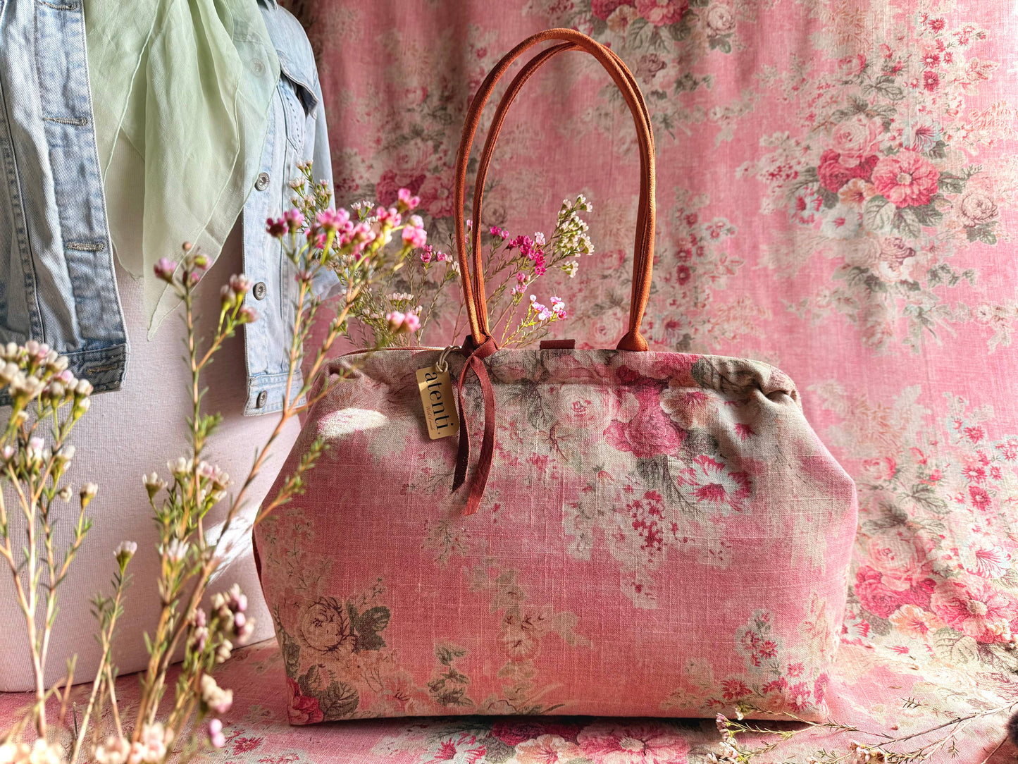 Rosewood Pioneer, Atenti USA Handmade, Floral Mary Poppins Snap Frame Bag