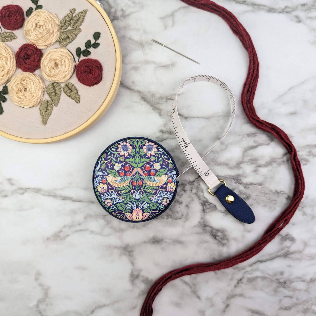 Cinta métrica William Morris Strawberry Thief de Monarque