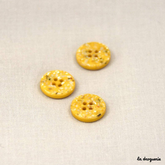 "Pretty Pebbles" Button 15 mm - Button 15 mm: Mustard yellow