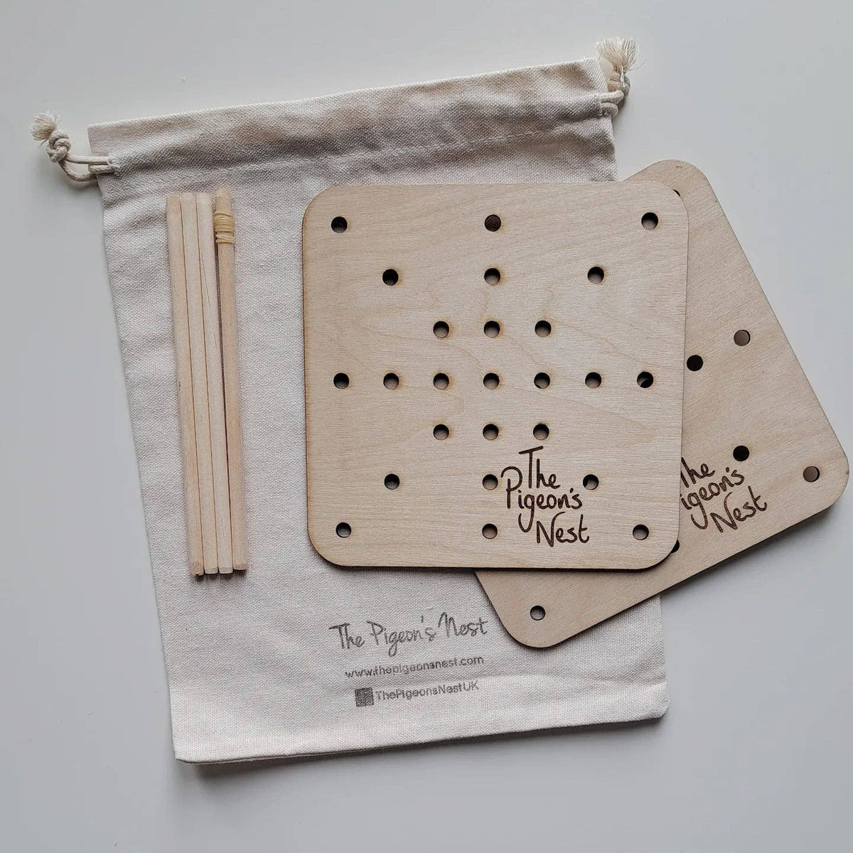 Tablas de bloqueo de viaje Grannies On The Go: juego Grannies on the Go de The Pigeon's Nest