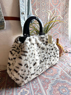 Siberia Divina; bolso de mano y bolsa pequeña para proyectos hechos en EE. UU. de Atenti
