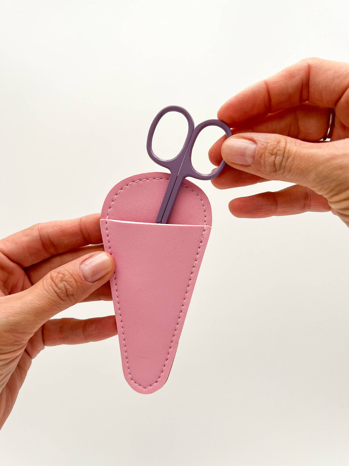 Scissors sheaths, small scissors case, leather sleeve by Matryoshka Doll Shop