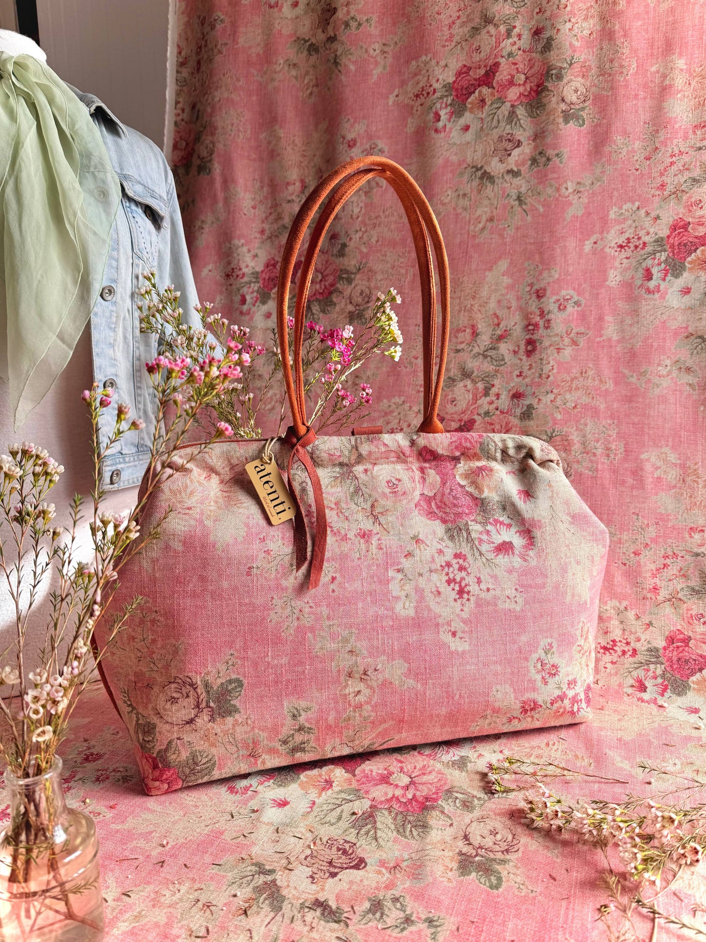 Rosewood Pioneer, Atenti USA Handmade, Floral Mary Poppins Snap Frame Bag