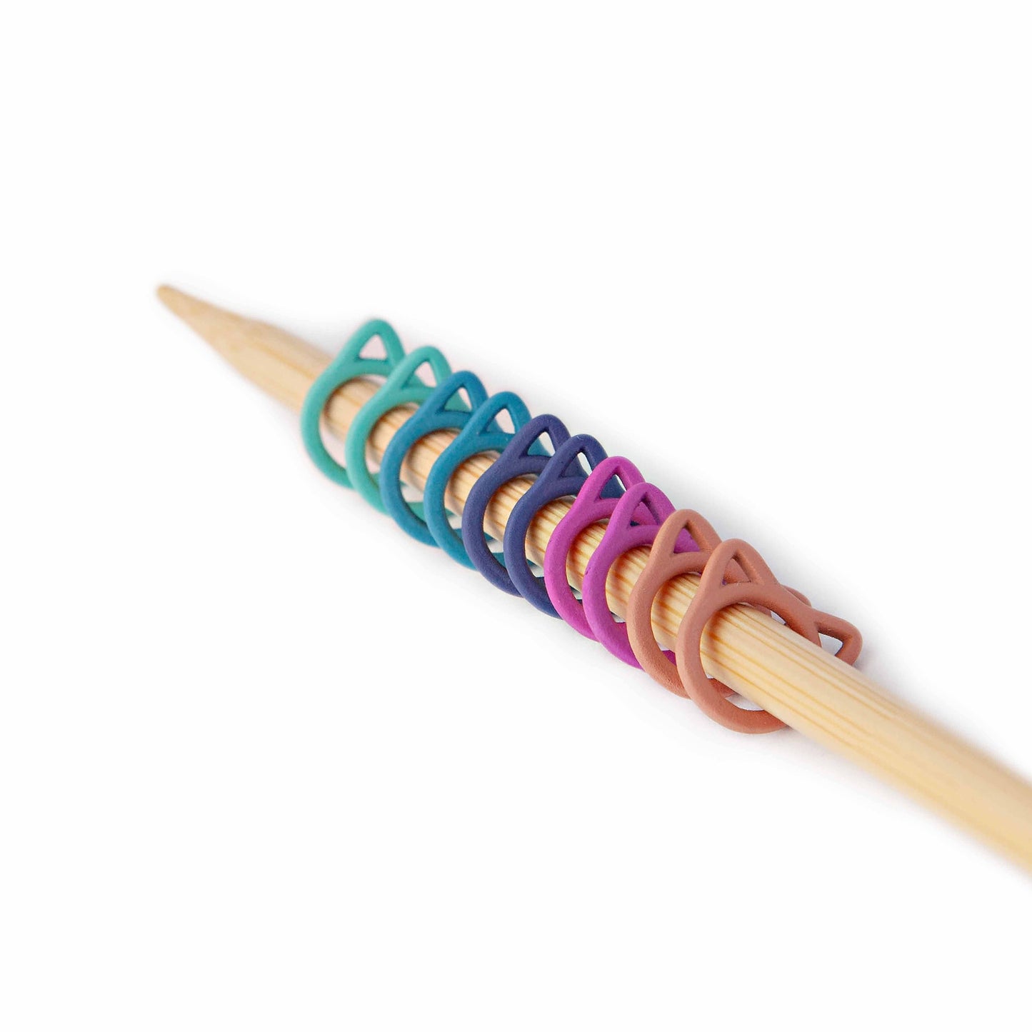 Solid Rainbow Cats - Simple Stitch Markers for Knitting: Medium (up to US 8)