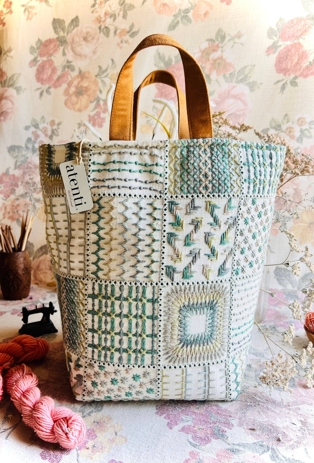 Lily Hope Basket de Atenti