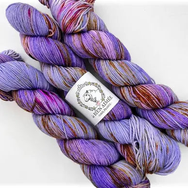 La Bien Aimee - Merino DK, Peanut Butter & Jelly